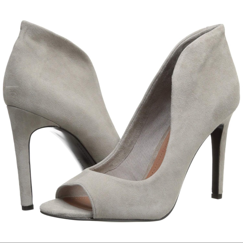 Vince Camuto Karolynn Gray suede pumps 7.5